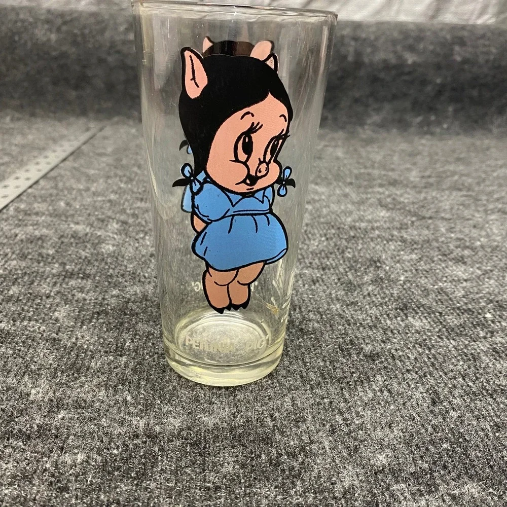 Vintage 1973 Pepsi Collector Series Petunia Pig Looney Tunes Glass Tumbler 16oz